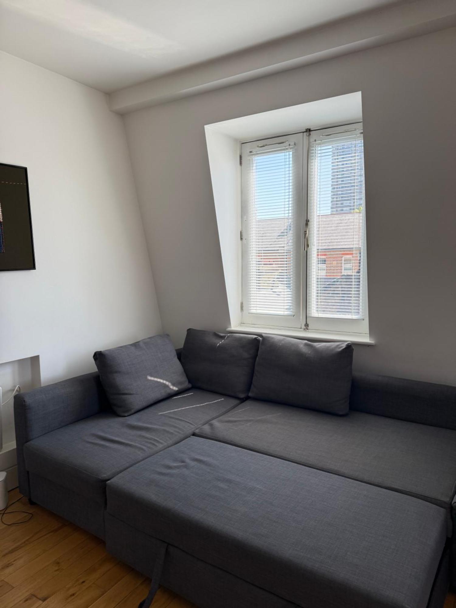 Central , Bright And Modern Flat Up To 4 People Λονδίνο Εξωτερικό φωτογραφία
